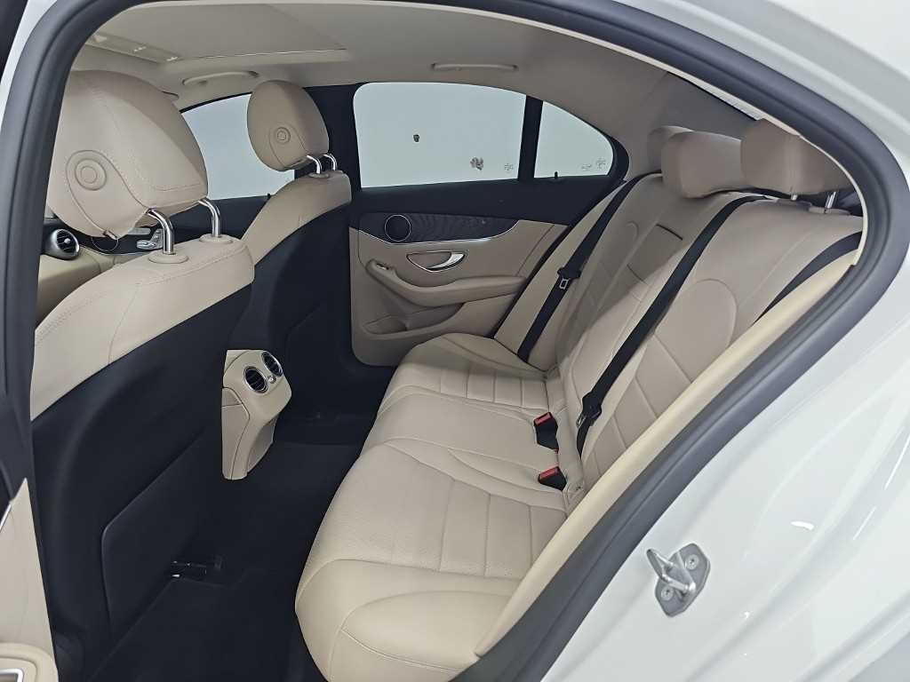 벤츠 C 클래스 C클래스 W205 C220 d 아방가르드 이미지 12