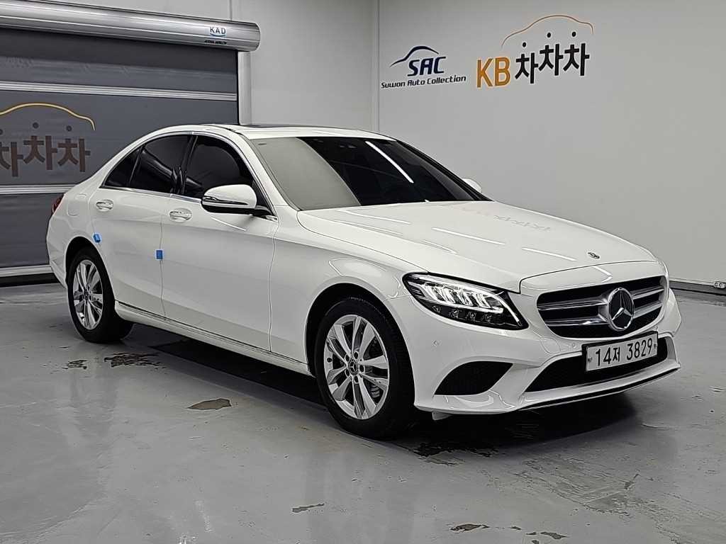 벤츠 C 클래스 C클래스 W205 C220 d 아방가르드 이미지 4