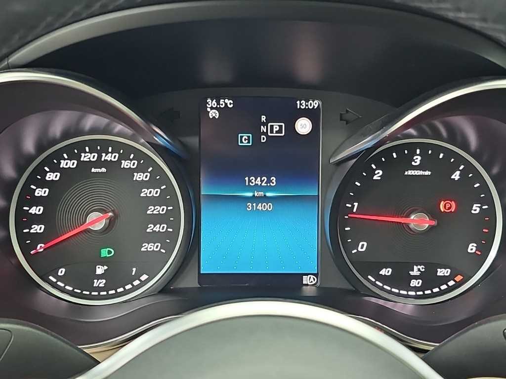 벤츠 C 클래스 C클래스 W205 C220 d 아방가르드 이미지 6