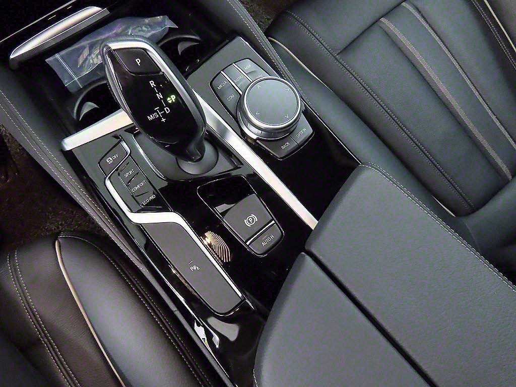 BMW 5시리즈 5시리즈 (G30) 520i 럭셔리 이미지 10