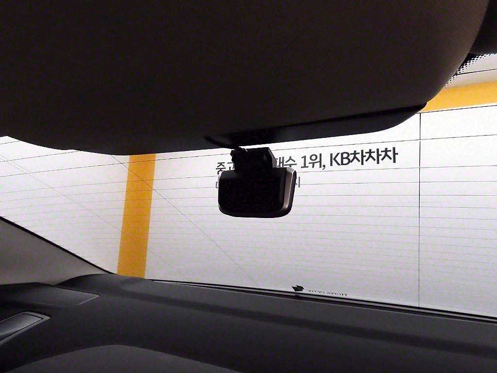 BMW 5시리즈 5시리즈 (G30) 520i 럭셔리 이미지 17