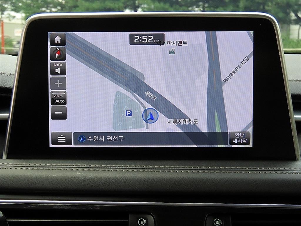 제네시스 G70 2.2D 엘리트 이미지 14