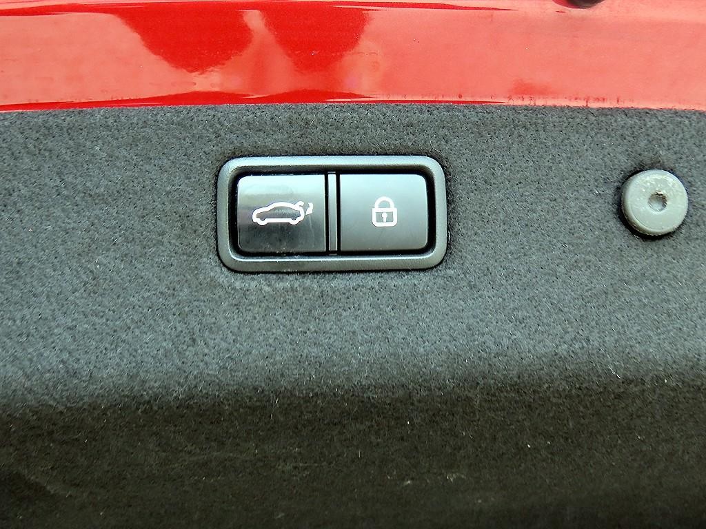 제네시스 G70 2.2D 엘리트 이미지 17