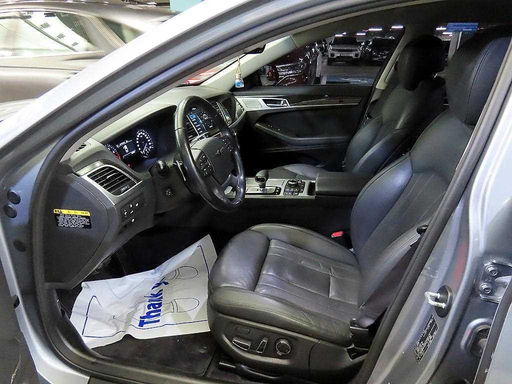 제네시스 G80 3.3 GDI AWD 프리미엄 럭셔리 이미지 6