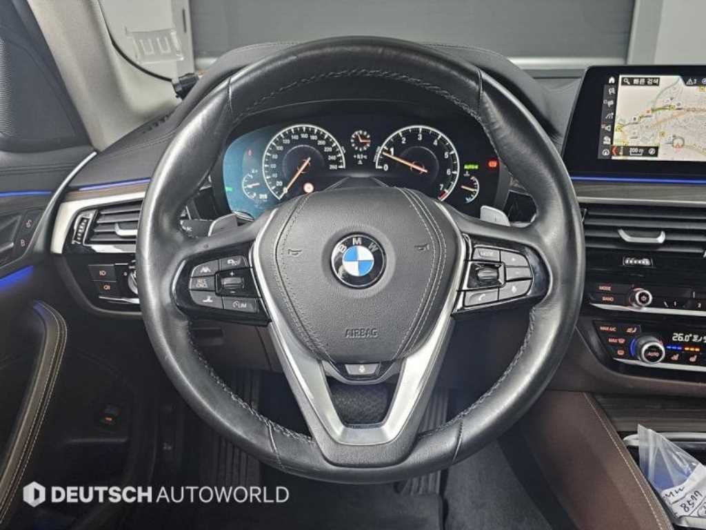 BMW 5시리즈 5시리즈 (G30) 530i 럭셔리 플러스 이미지 13