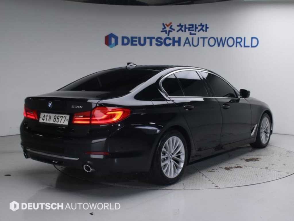 BMW 5시리즈 5시리즈 (G30) 530i 럭셔리 플러스 이미지 2