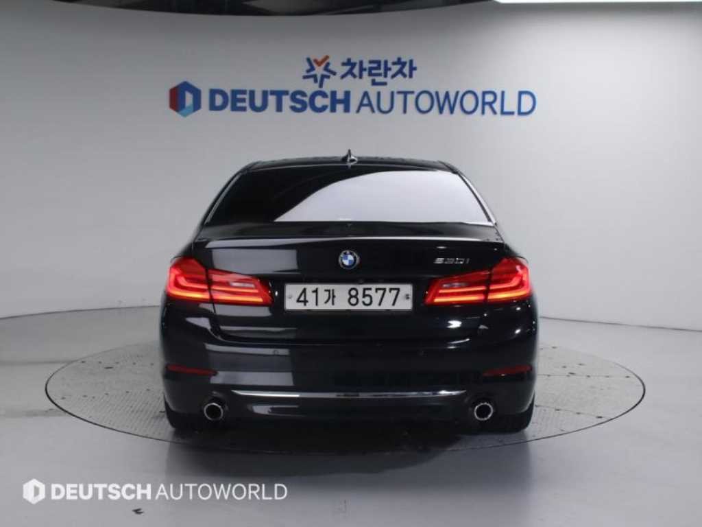 BMW 5시리즈 5시리즈 (G30) 530i 럭셔리 플러스 이미지 4