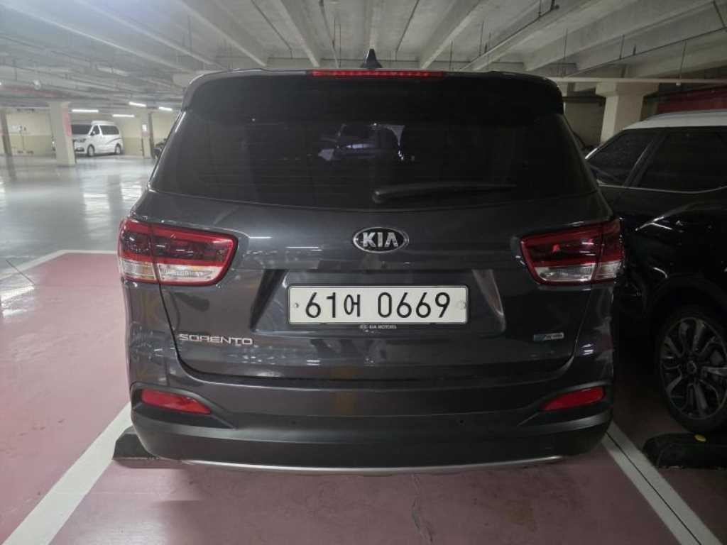 기아 쏘렌토 올 뉴 쏘렌토 디젤 2WD 2.0 노블레스 이미지 3