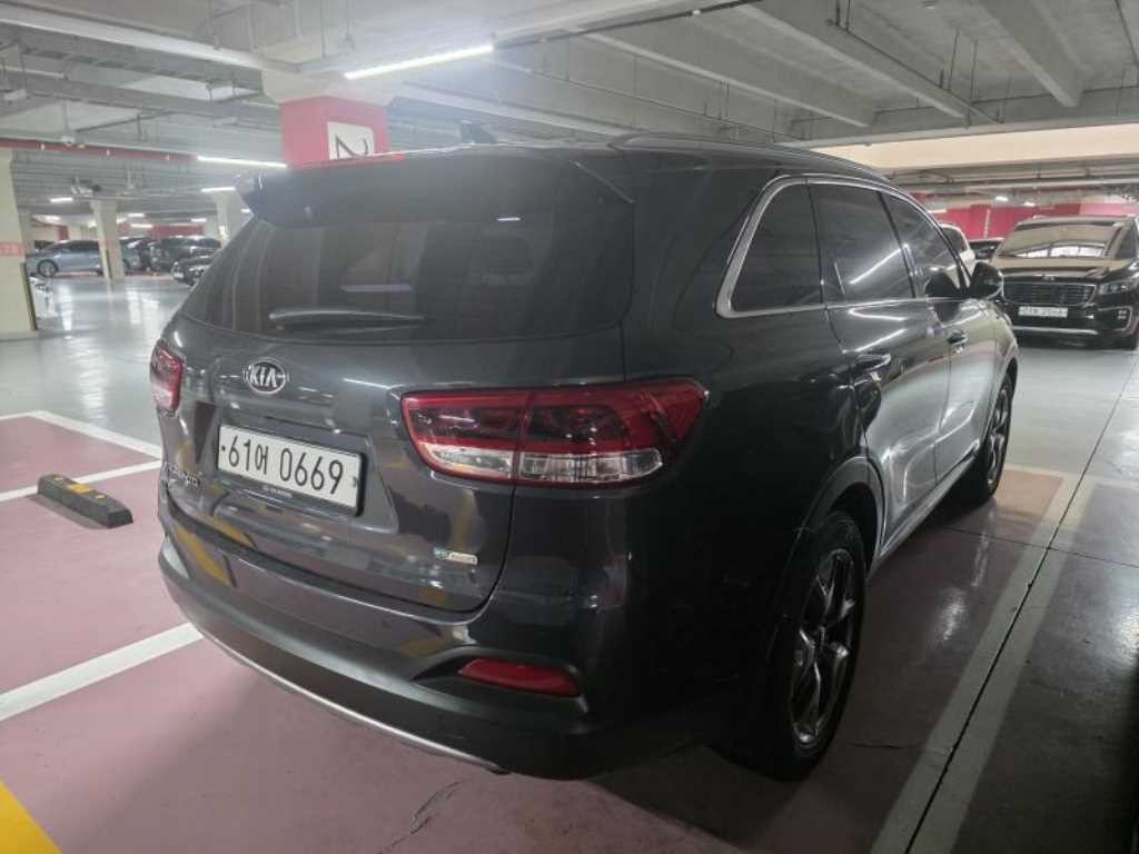 기아 쏘렌토 올 뉴 쏘렌토 디젤 2WD 2.0 노블레스 이미지 4
