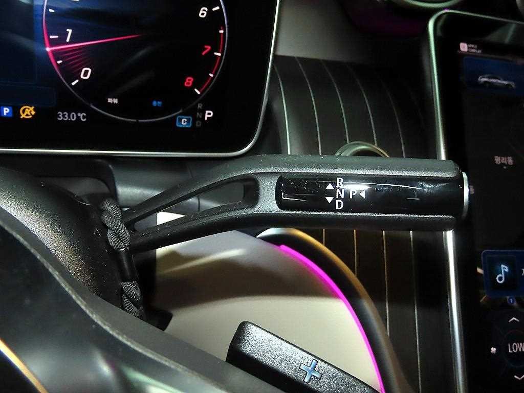벤츠 GLC 클래스 GLC클래스 X254 GLC300 4MATIC 쿠페 아방가르드 이미지 12