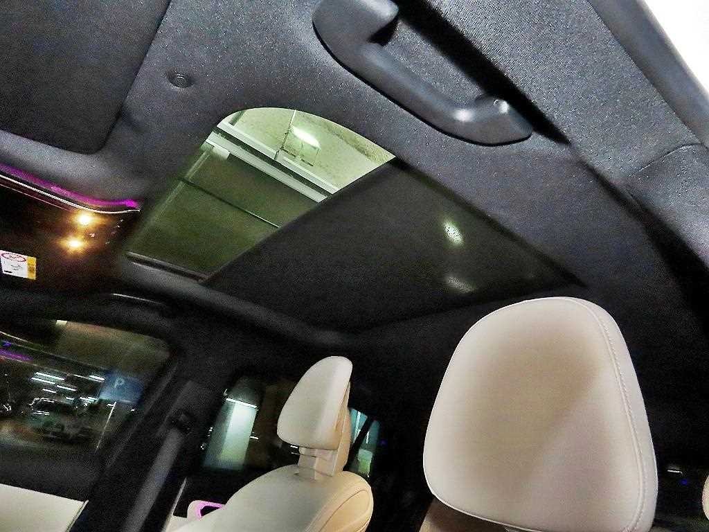 벤츠 GLC 클래스 GLC클래스 X254 GLC300 4MATIC 쿠페 아방가르드 이미지 15