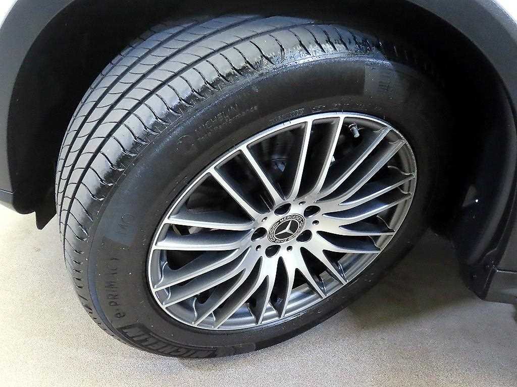 벤츠 GLC 클래스 GLC클래스 X254 GLC300 4MATIC 쿠페 아방가르드 이미지 20
