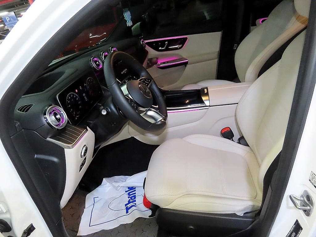 벤츠 GLC 클래스 GLC클래스 X254 GLC300 4MATIC 쿠페 아방가르드 이미지 6