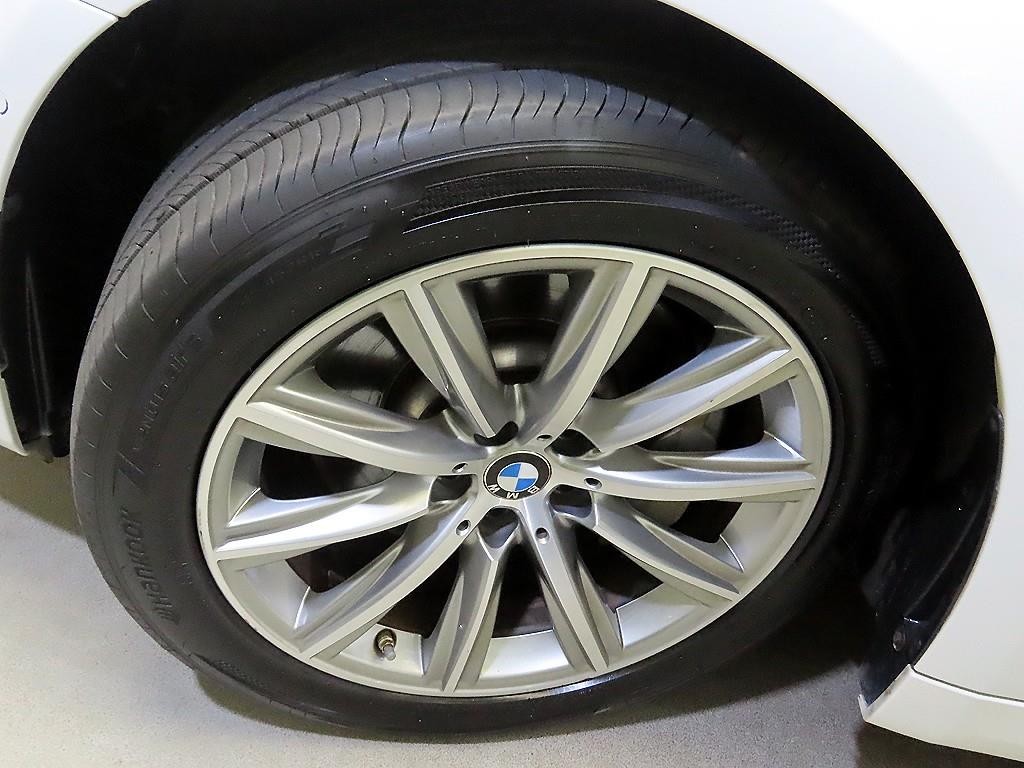 BMW 5시리즈 5시리즈 (G30) 530e 럭셔리 플러스 이미지 20