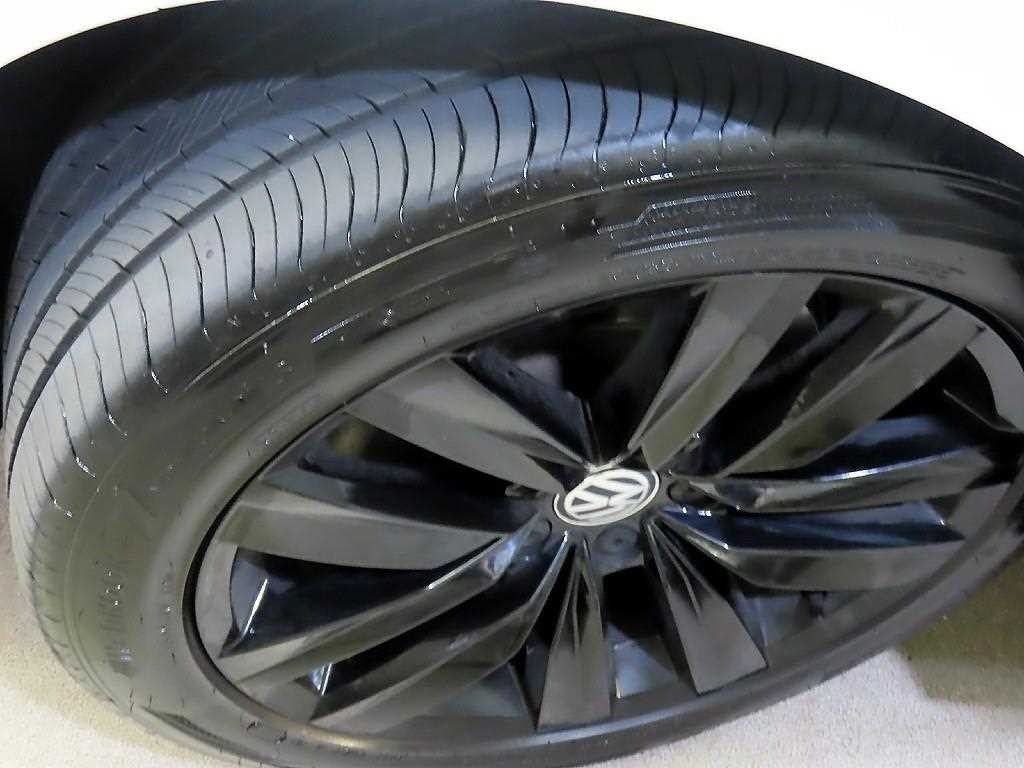 폭스바겐 아테온 2.0 TDI 엘레강스 프레스티지 이미지 20