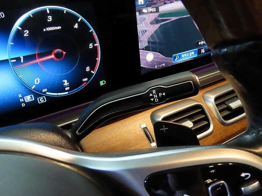 벤츠 GLS 클래스 GLS클래스 X167 GLS 400d 4MATIC 이미지 12