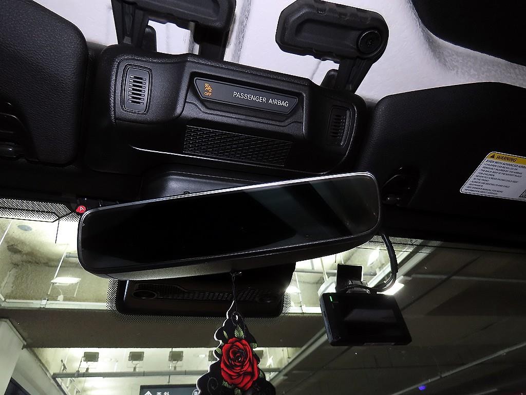지프 글래디에이터 3.6 루비콘 4WD 이미지 15