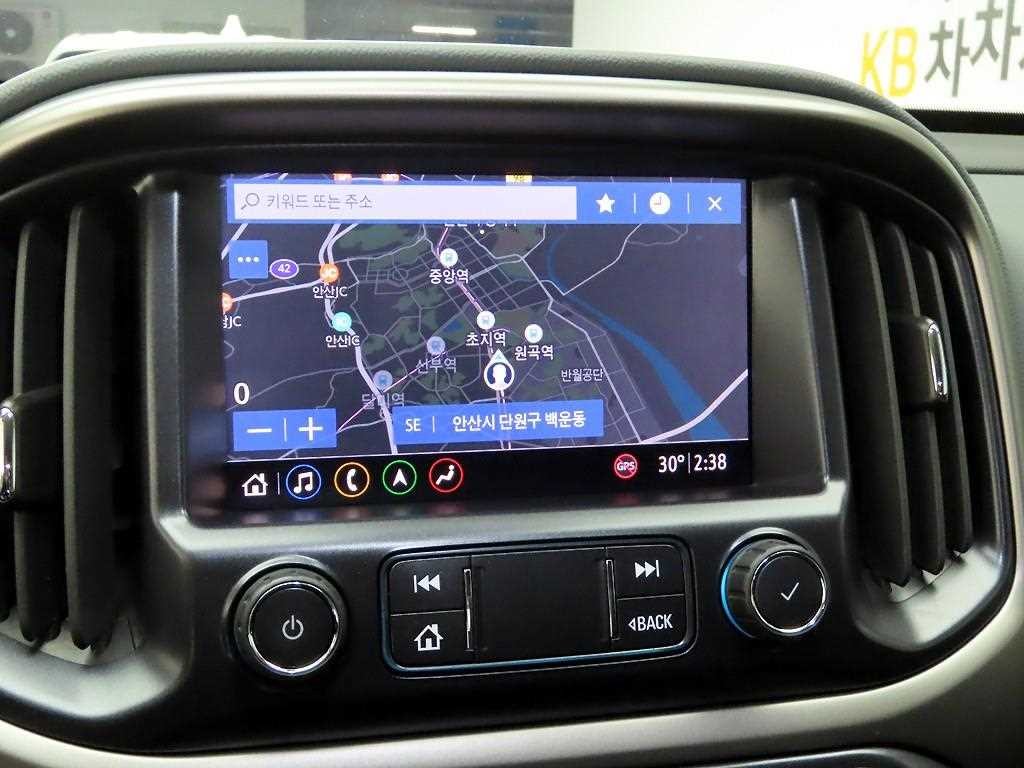 쉐보레 콜로라도 리얼 뉴 콜로라도 3.6 Z71-X 4WD 이미지 8