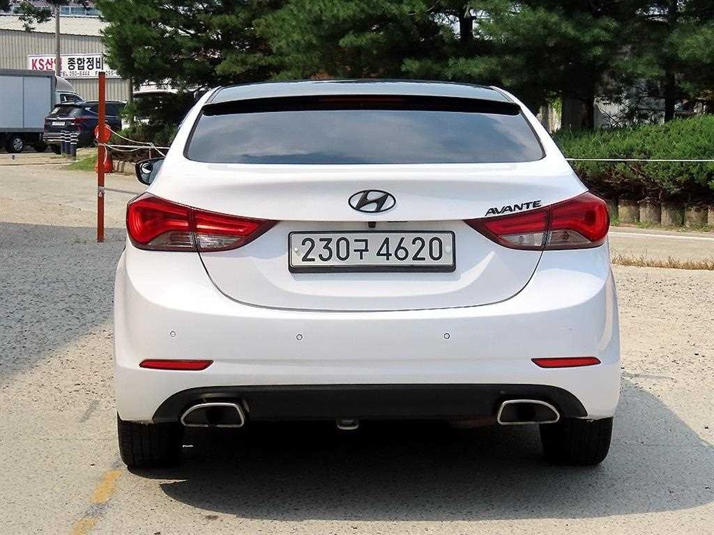 현대 아반떼 더 뉴 아반떼 1.6 GDI 모던 기본형 이미지 4