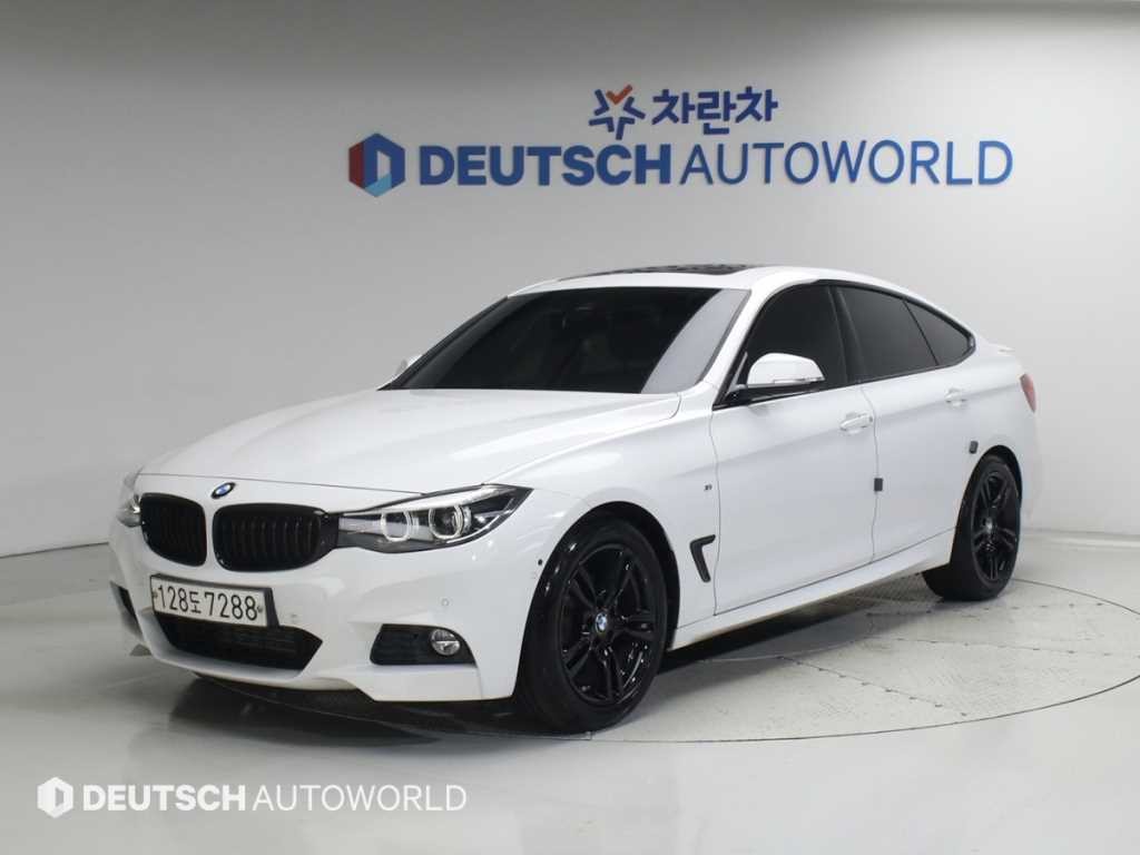 BMW 3시리즈 3시리즈 (G20) 320d M 스포츠 이미지 1