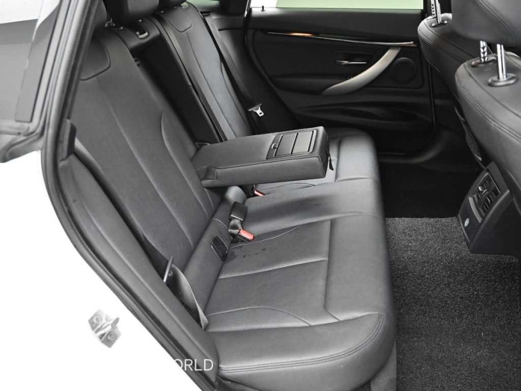 BMW 3시리즈 3시리즈 (G20) 320d M 스포츠 이미지 12