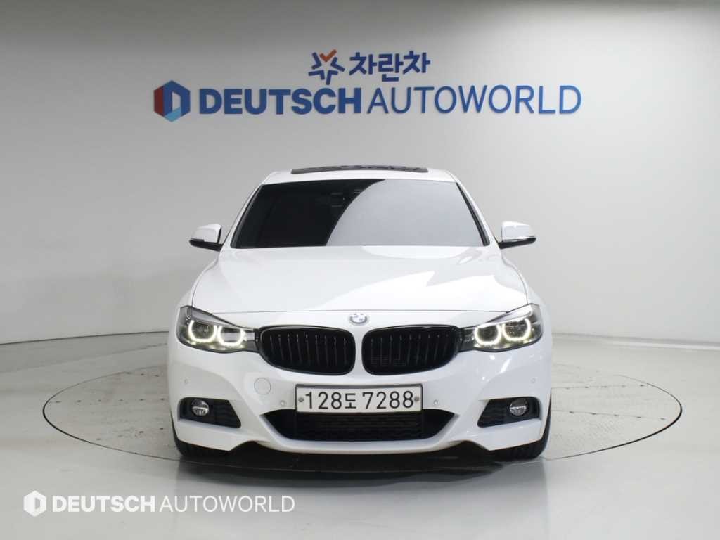 BMW 3시리즈 3시리즈 (G20) 320d M 스포츠 이미지 3