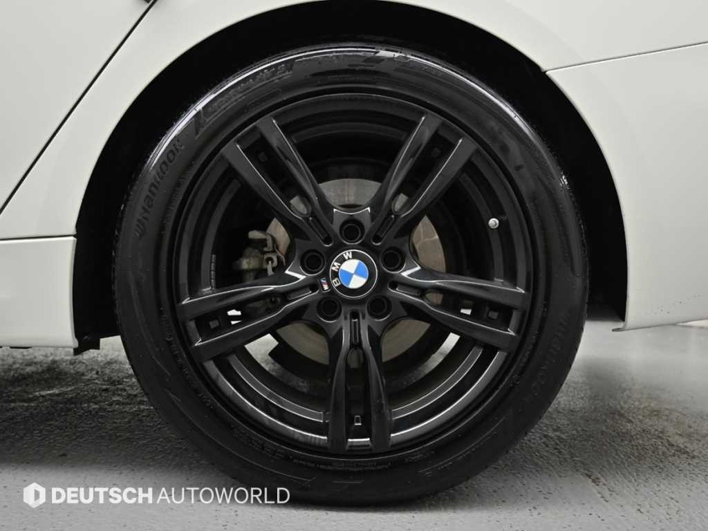BMW 3시리즈 3시리즈 (G20) 320d M 스포츠 이미지 5