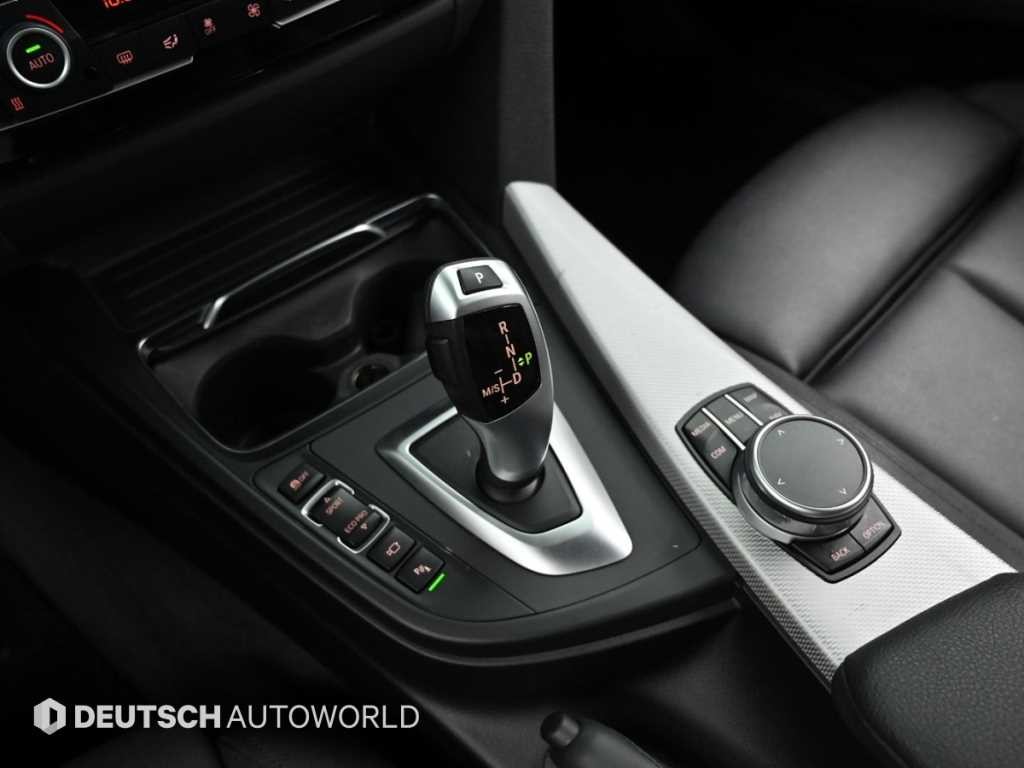 BMW 3시리즈 3시리즈 (G20) 320d M 스포츠 이미지 9