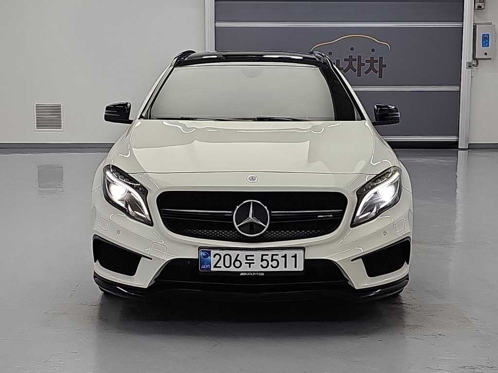 벤츠 GLA 클래스 GLA클래스 X156 GLA45 AMG 4MATIC 이미지 2