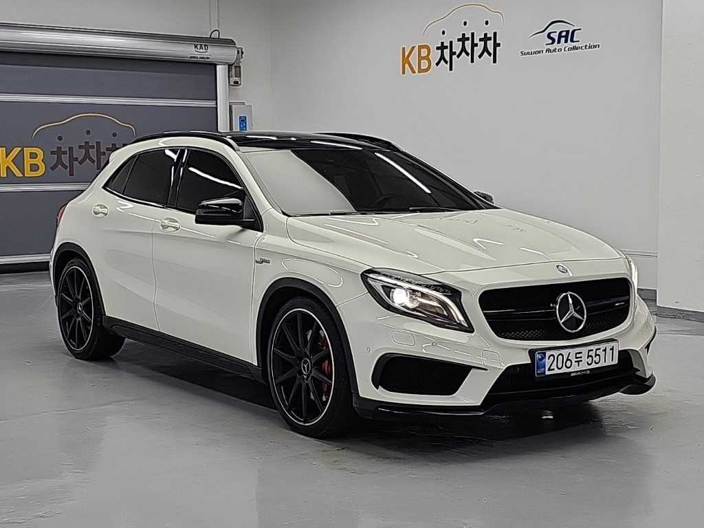 벤츠 GLA 클래스 GLA클래스 X156 GLA45 AMG 4MATIC 이미지 4