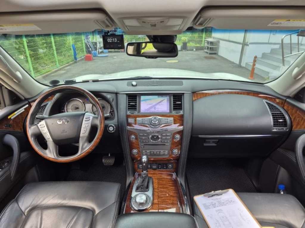 인피니티 QX QX80 5.6 AWD 이미지 10