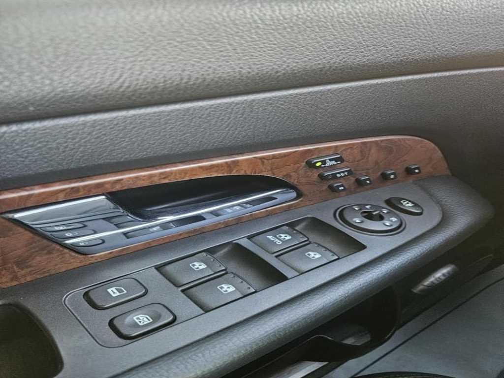 KG모빌리티(쌍용) 렉스턴 렉스턴W 2.2 4WD RX7 프레스티지 이미지 10