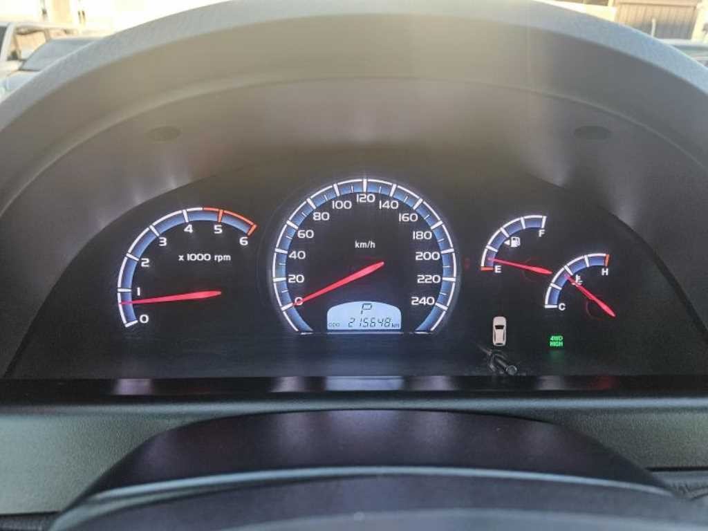 KG모빌리티(쌍용) 렉스턴 렉스턴W 2.2 4WD RX7 프레스티지 이미지 5