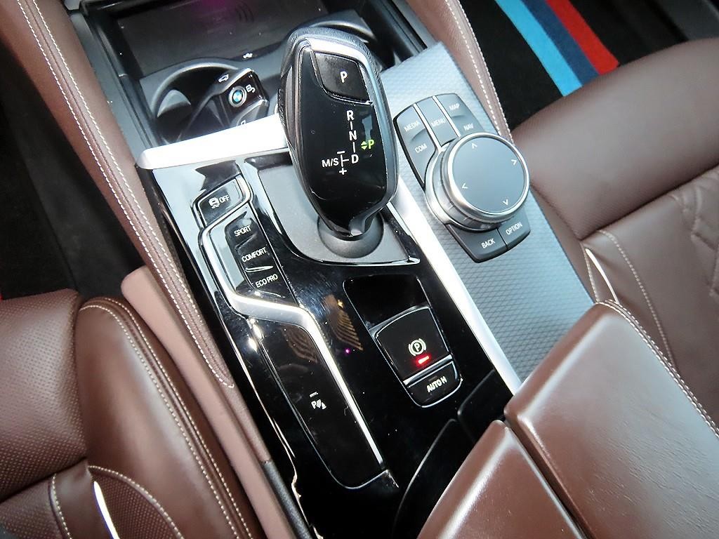 BMW 5시리즈 5시리즈 (G30) 523d M 스포츠 이미지 11