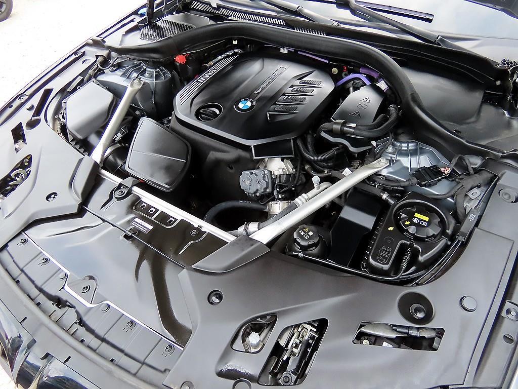 BMW 5시리즈 5시리즈 (G30) 523d M 스포츠 이미지 19