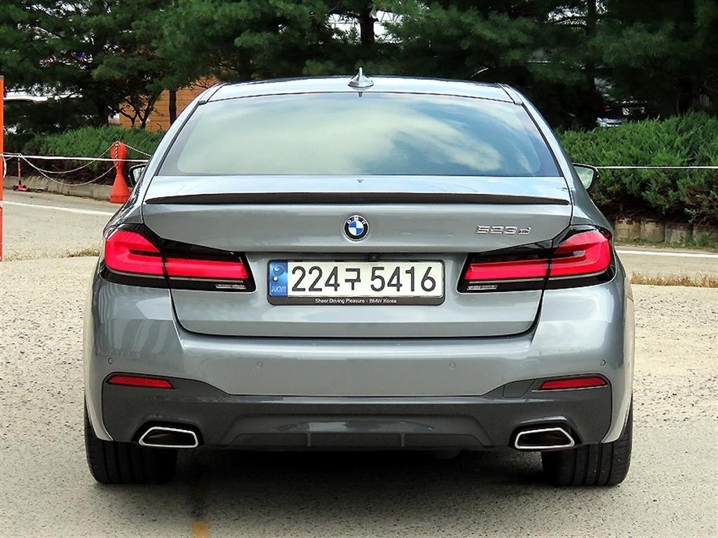 BMW 5시리즈 5시리즈 (G30) 523d M 스포츠 이미지 4