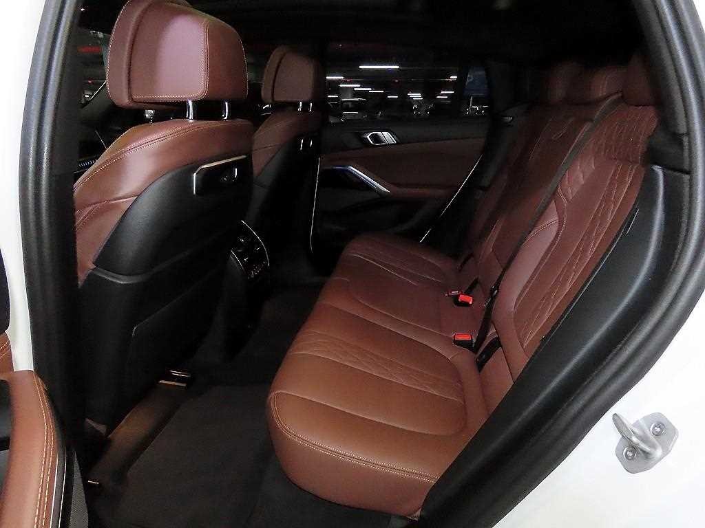 BMW X6 X6 (G06) xDrive 40i M 스포츠 이미지 7