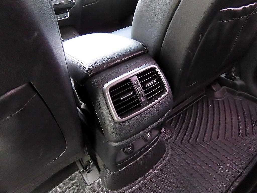 기아 쏘렌토 올 뉴 쏘렌토 디젤 2WD 2.0 프레스티지 이미지 17