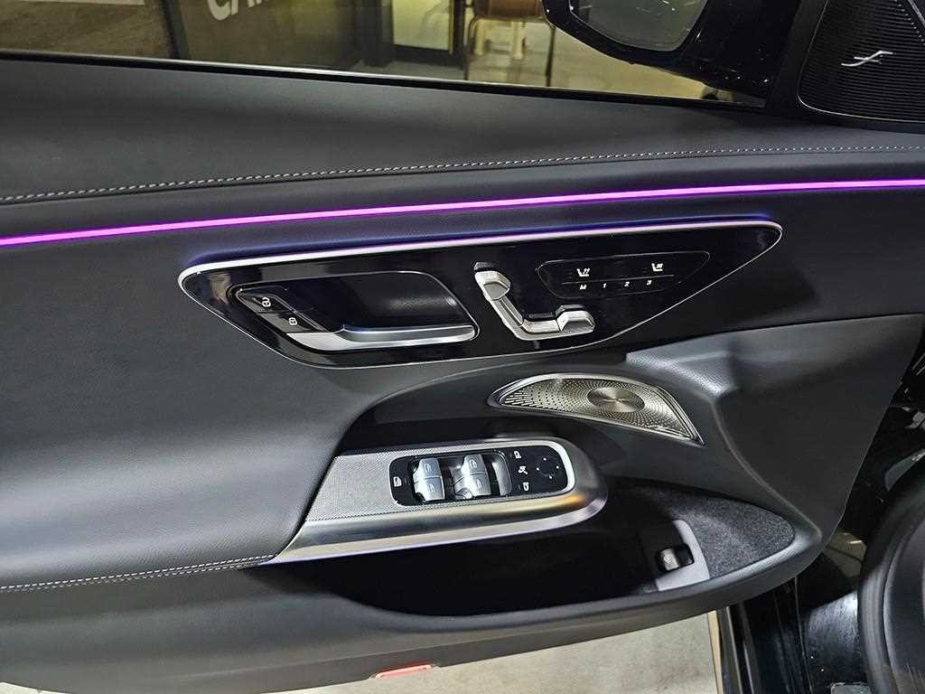 벤츠 E 클래스 E-클래스 W214 E300 4MATIC 익스클루시브 이미지 10