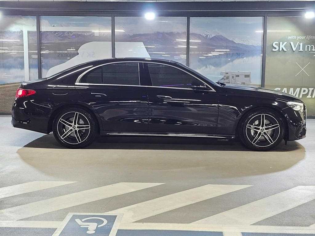 벤츠 E 클래스 E-클래스 W214 E300 4MATIC 익스클루시브 이미지 3
