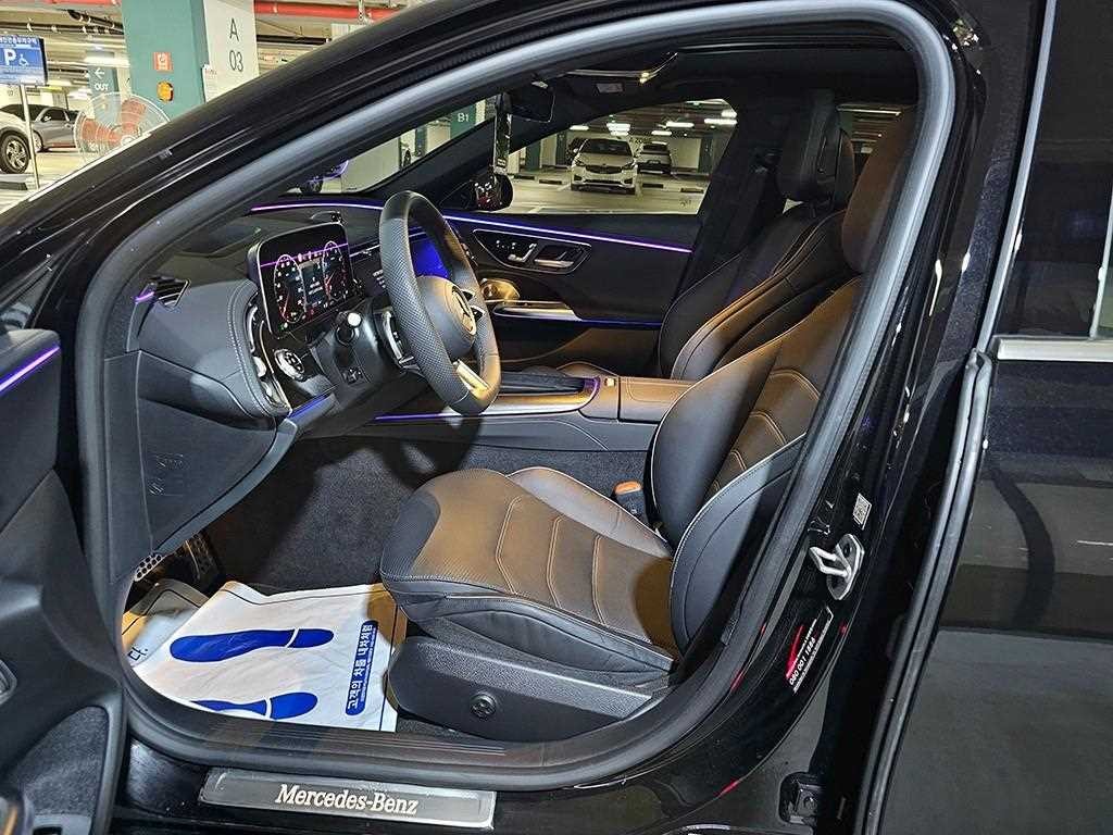 벤츠 E 클래스 E-클래스 W214 E300 4MATIC 익스클루시브 이미지 6