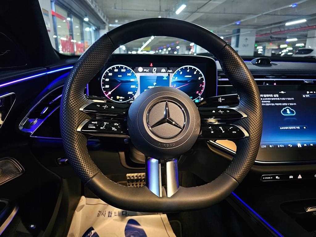 벤츠 E 클래스 E-클래스 W214 E300 4MATIC 익스클루시브 이미지 8