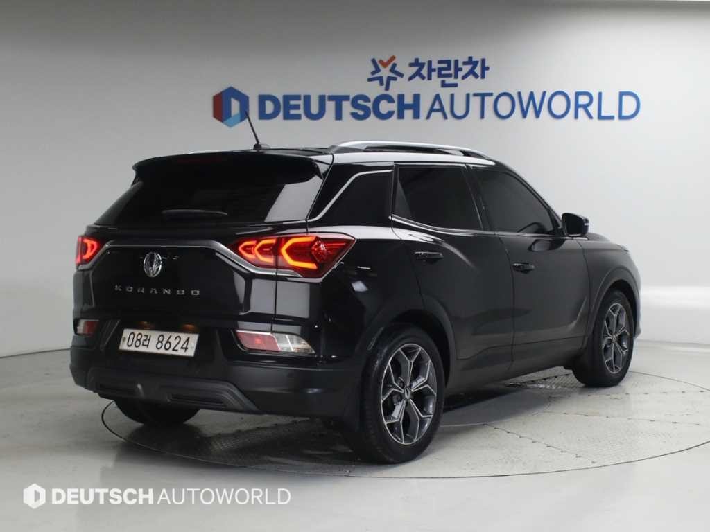 KG모빌리티(쌍용) 코란도 뷰티풀코란도 2WD 디젤 1.6 판타스틱 이미지 4