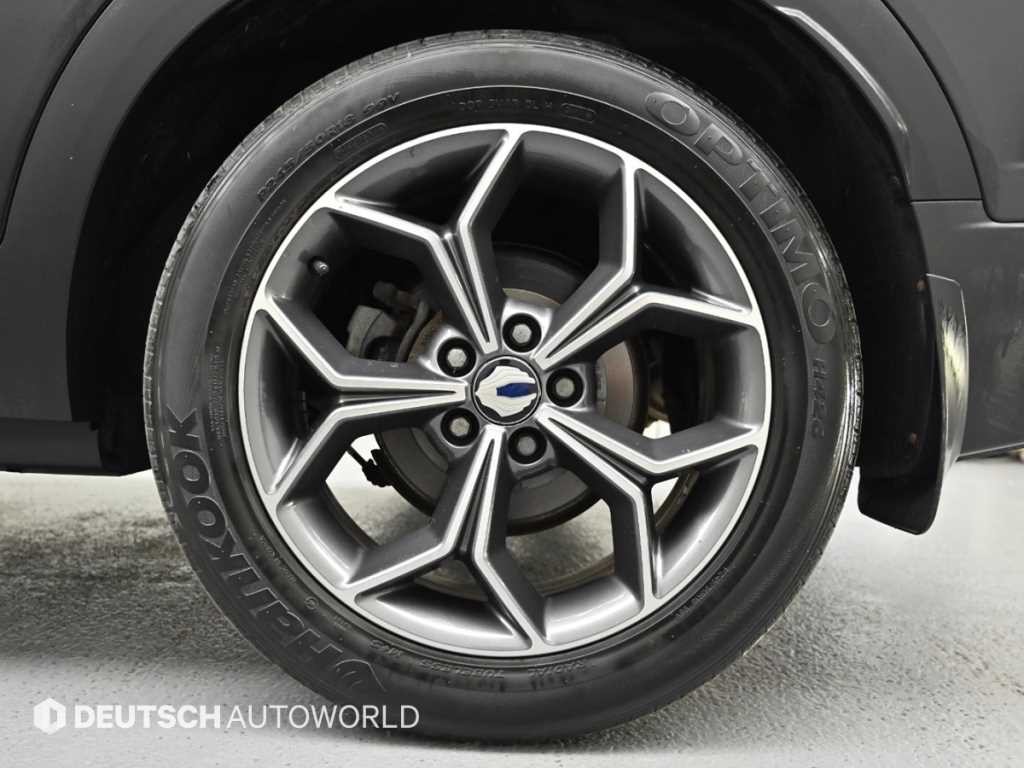 KG모빌리티(쌍용) 코란도 뷰티풀코란도 2WD 디젤 1.6 판타스틱 이미지 6