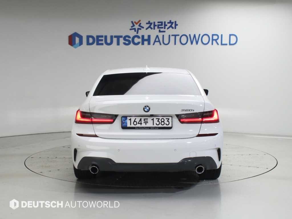 BMW 3시리즈 3시리즈 (G20) 320i M 스포츠 이미지 3