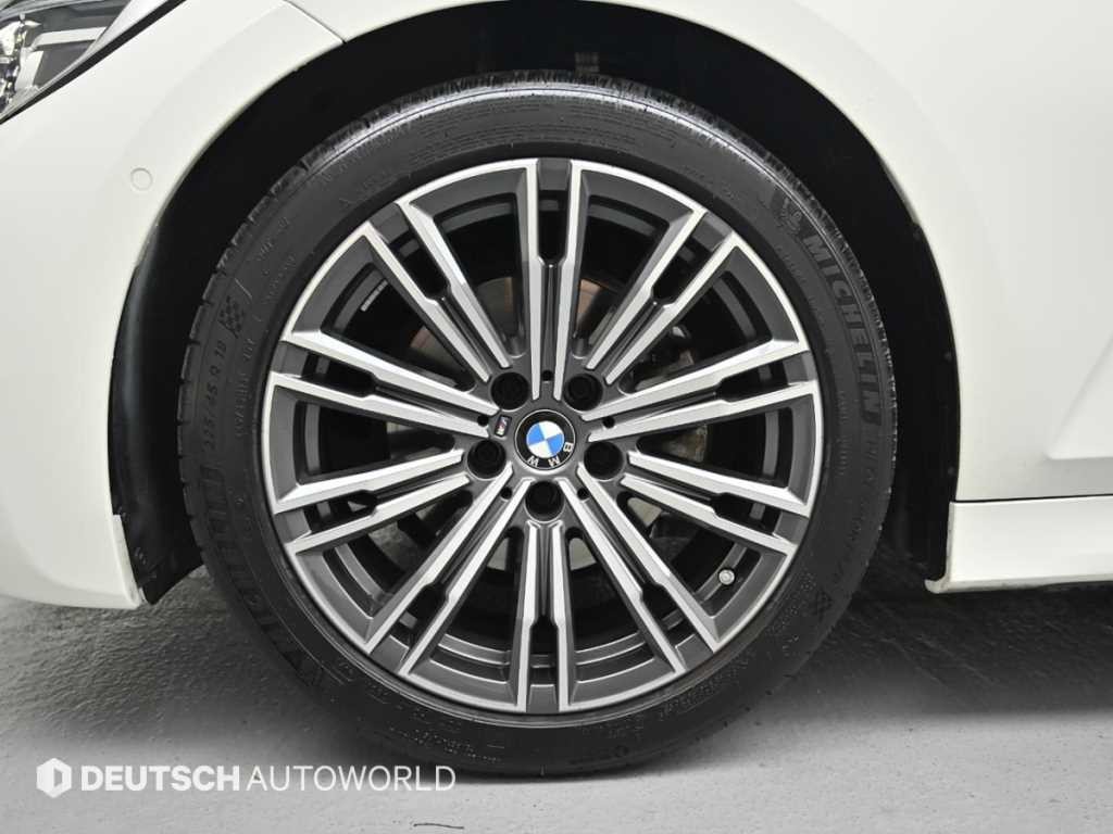 BMW 3시리즈 3시리즈 (G20) 320i M 스포츠 이미지 6