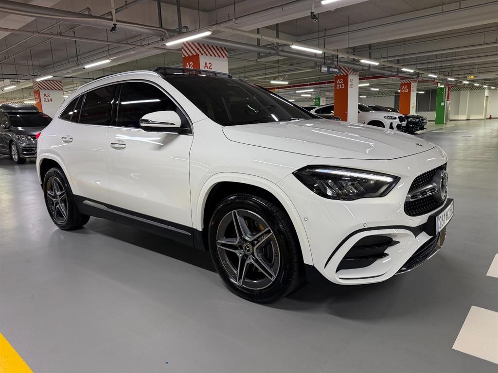 벤츠 GLA 클래스 GLA클래스 H247 GLA250 4MATIC AMG LINE 이미지 3