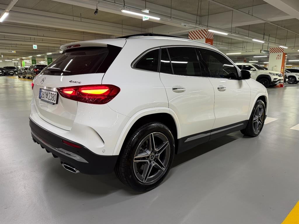 벤츠 GLA 클래스 GLA클래스 H247 GLA250 4MATIC AMG LINE 이미지 4