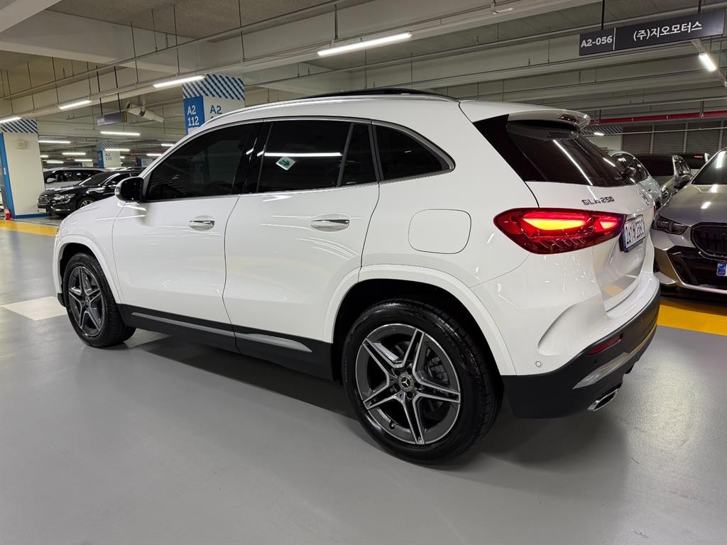 벤츠 GLA 클래스 GLA클래스 H247 GLA250 4MATIC AMG LINE 이미지 5