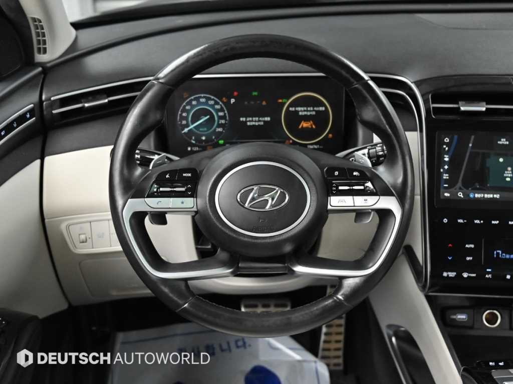 현대 투싼 투싼 하이브리드(NX4) 2WD 인스퍼레이션 이미지 13